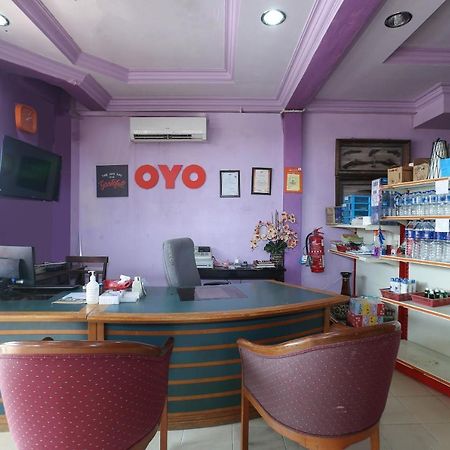 Oyo 89892 Hotel Jeli Inn Exterior photo