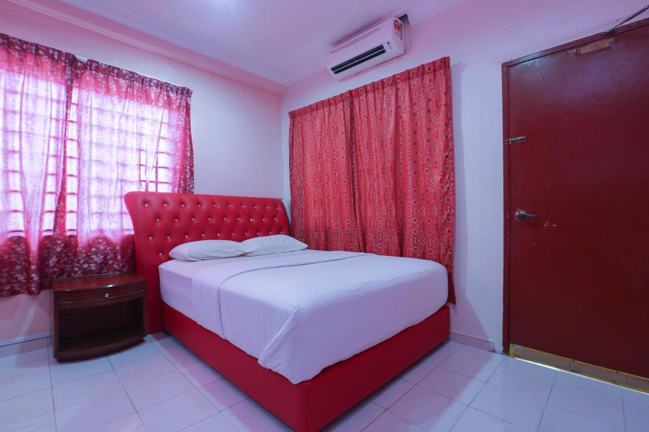 Oyo 89892 Hotel Jeli Inn Exterior photo