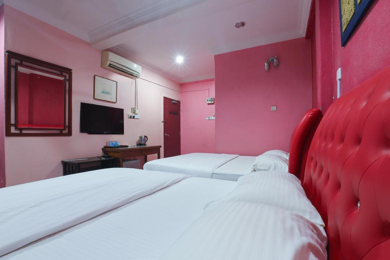 Oyo 89892 Hotel Jeli Inn Exterior photo