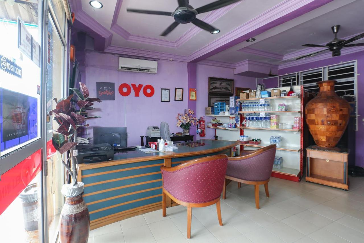 Oyo 89892 Hotel Jeli Inn Exterior photo